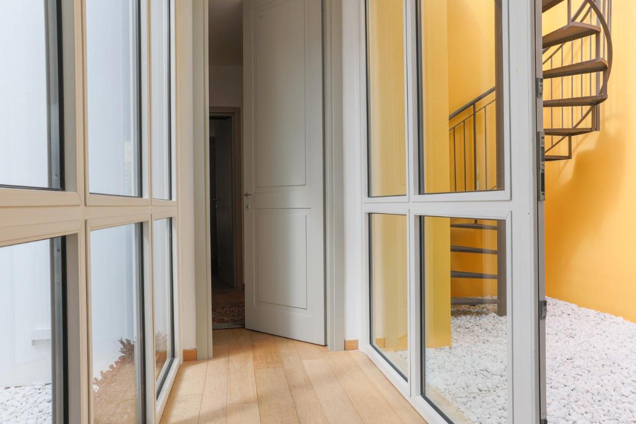 Lakefront Contemporary - By My Home In Como Cadenabbia Esterno foto